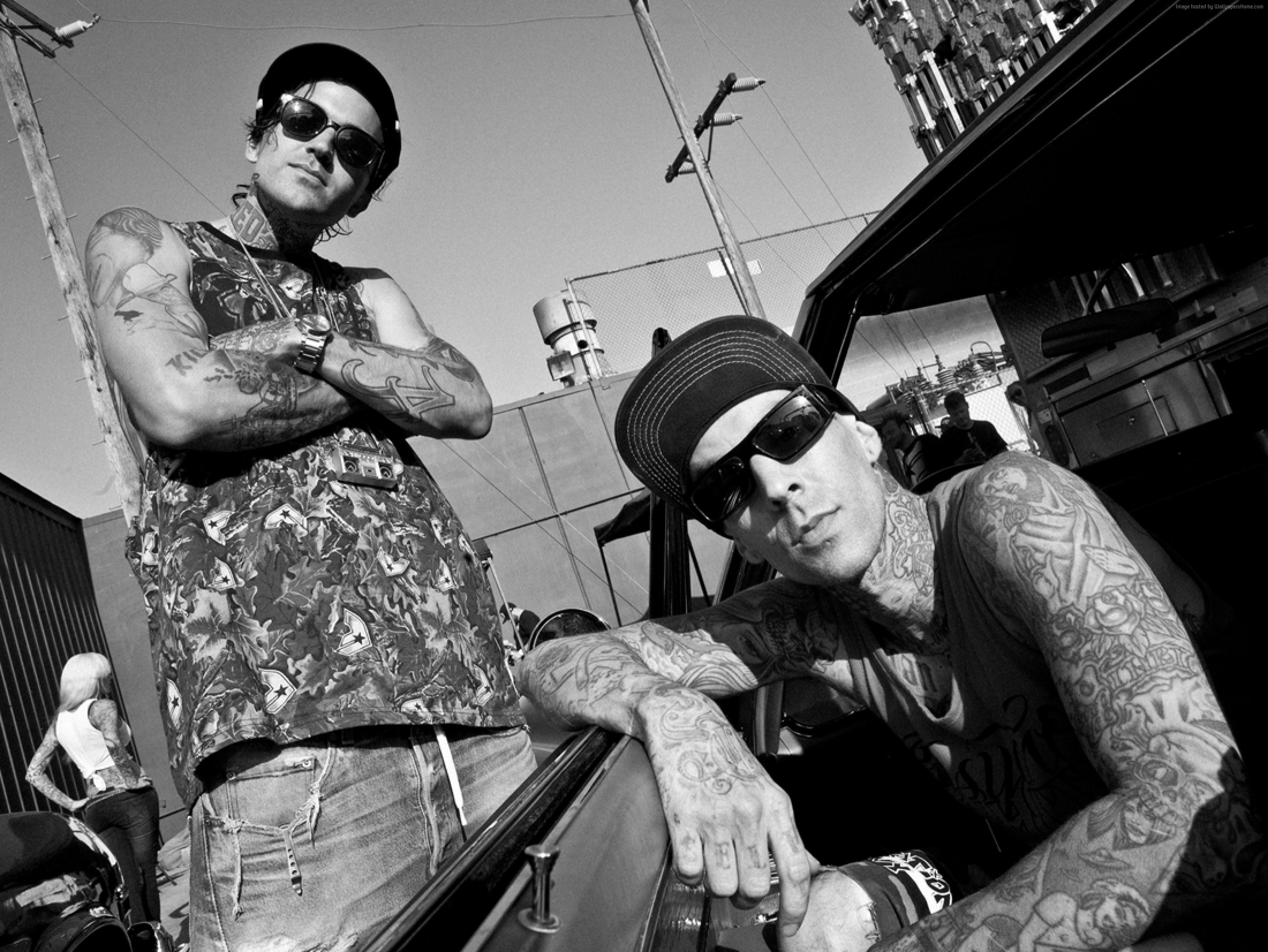 Yelawolf And Travis Barker - HD Wallpaper 