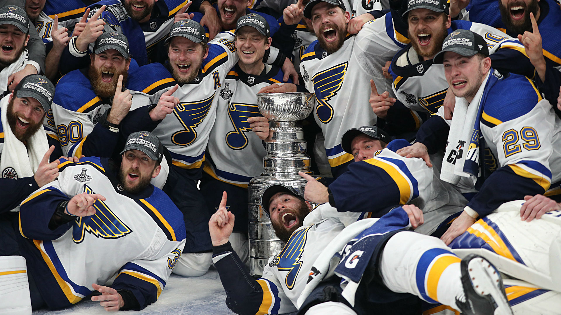 Blues With The Cup 061319 Getty Ftr - Stanley Cup Winner 2019 - HD Wallpaper 