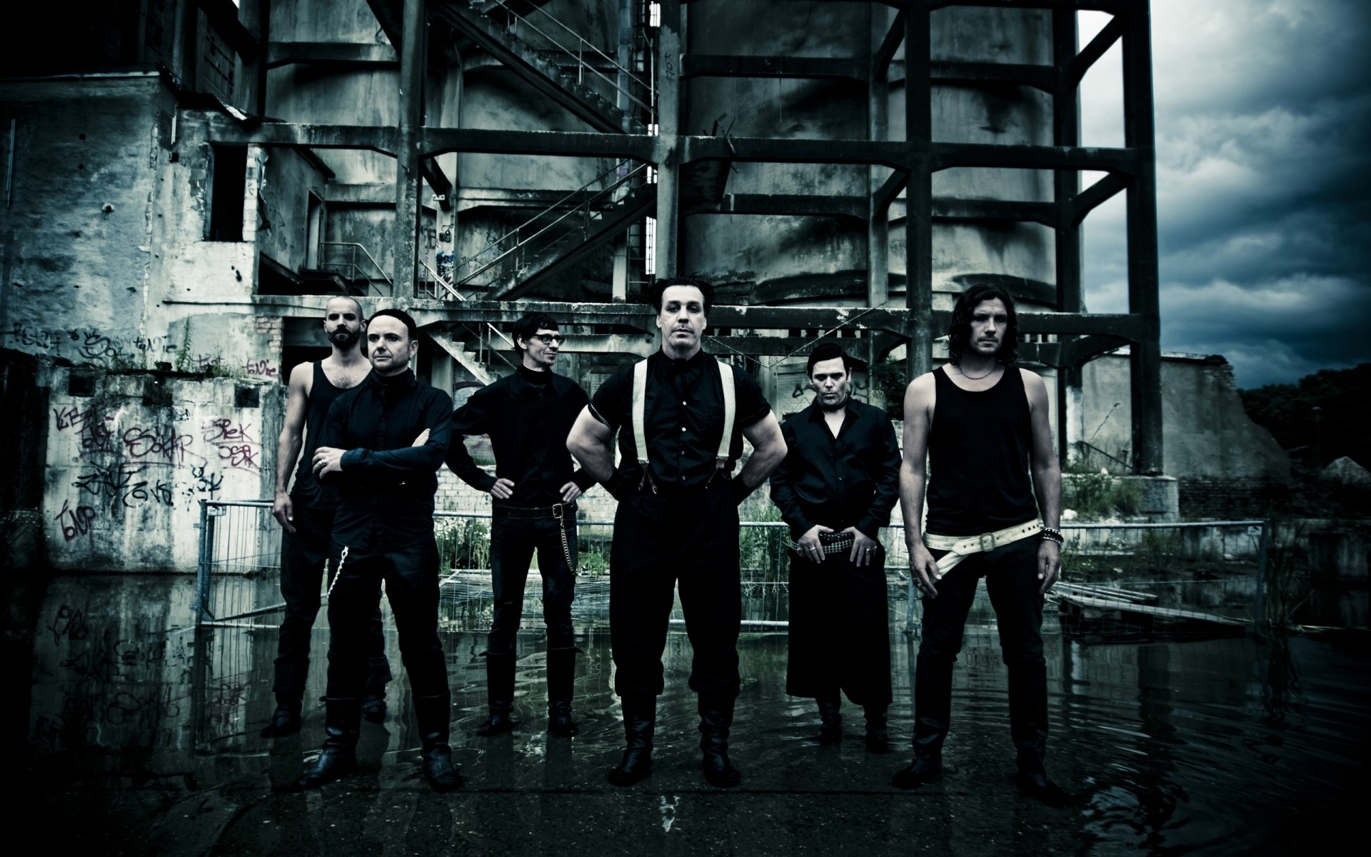 Bands Man Adult Group Woman Band Music - Rammstein 1920x1200 Wallpaper Hd - HD Wallpaper 
