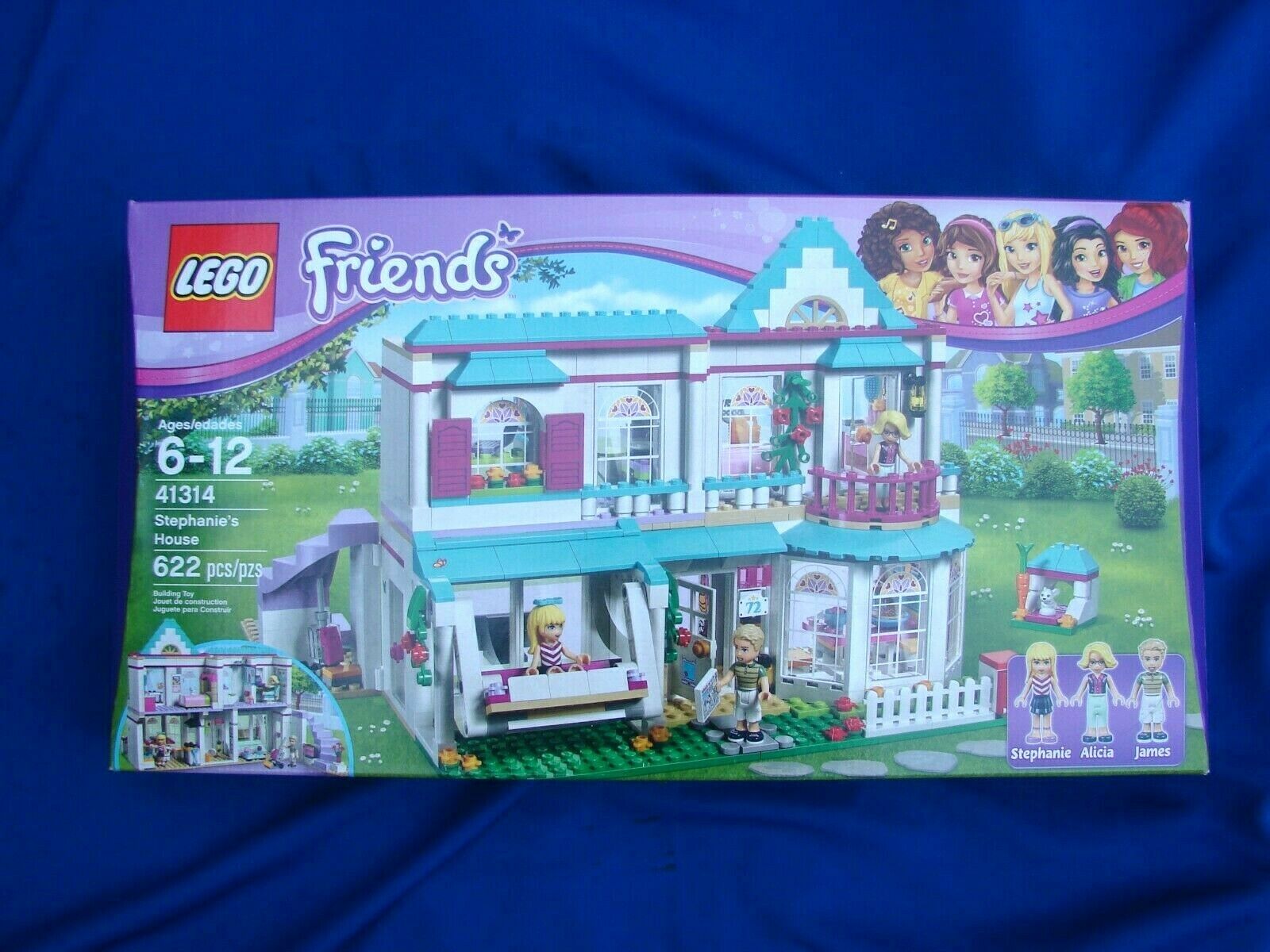 LEGO Friends Stephanie's Sports Arena Building Set - wide 7