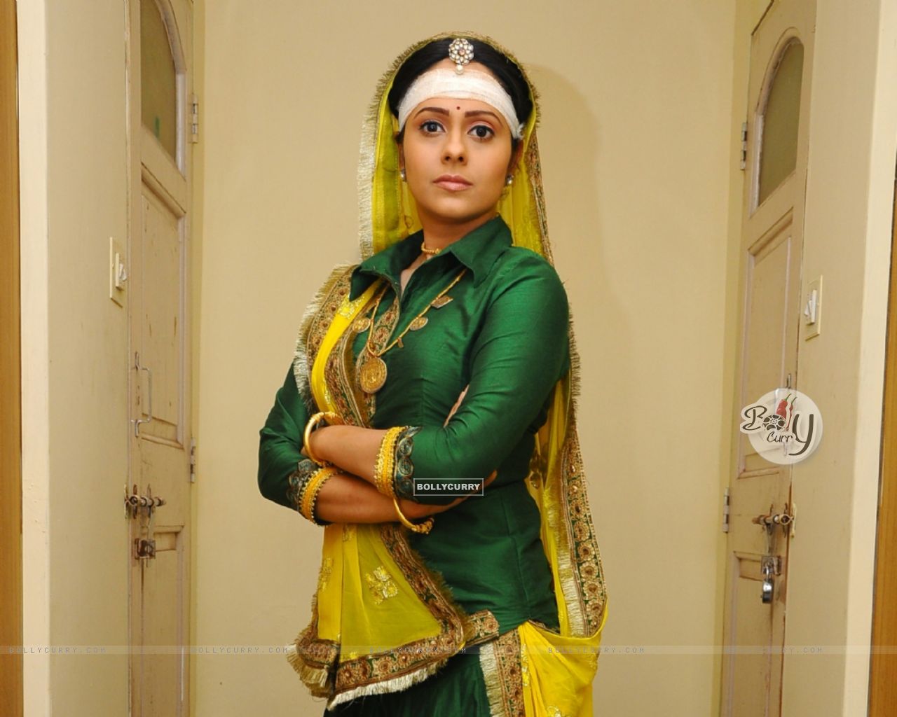 Still Image Of Sia Size - Girl - HD Wallpaper 