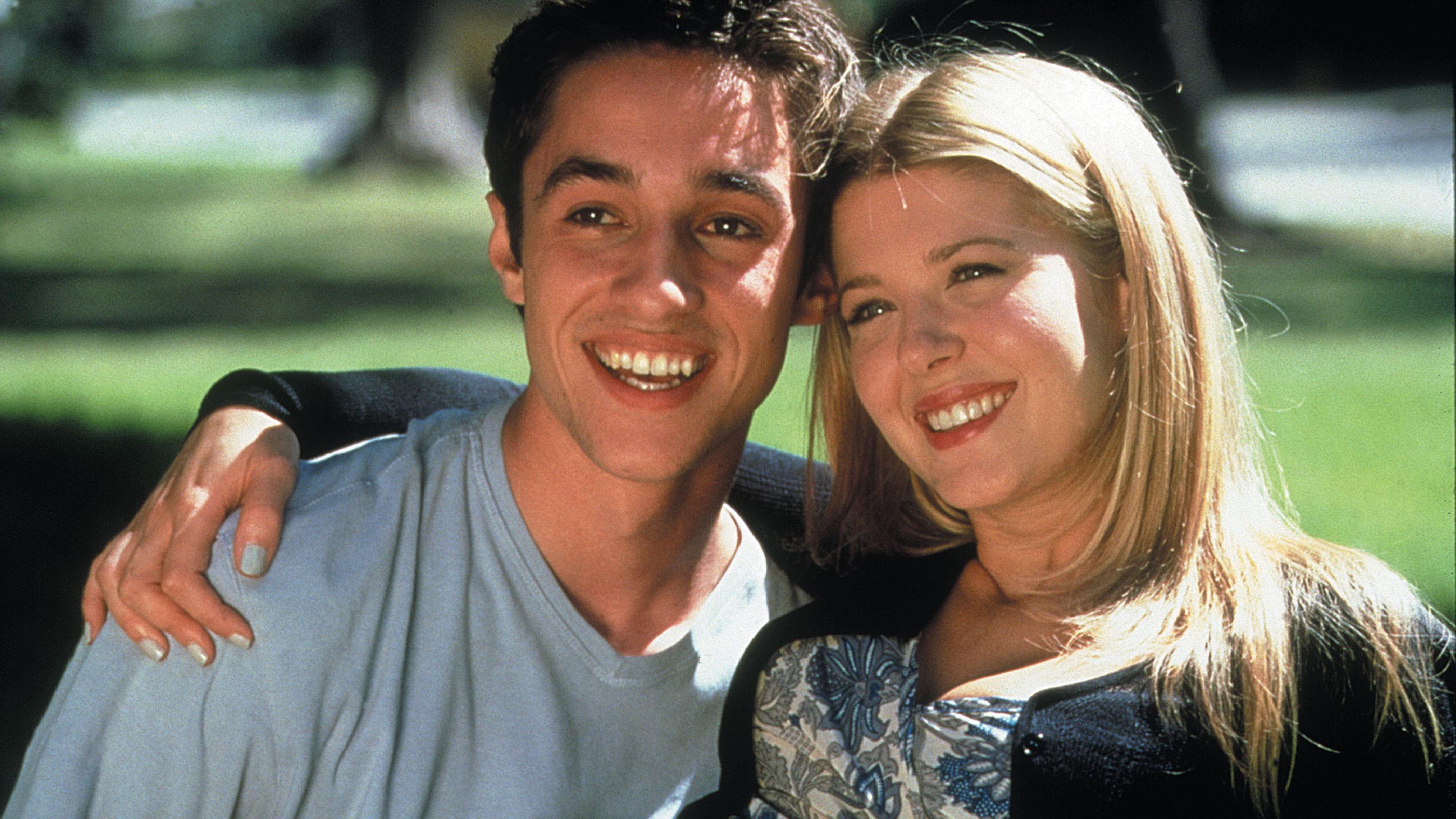 Tara Reid In American Pie - HD Wallpaper 