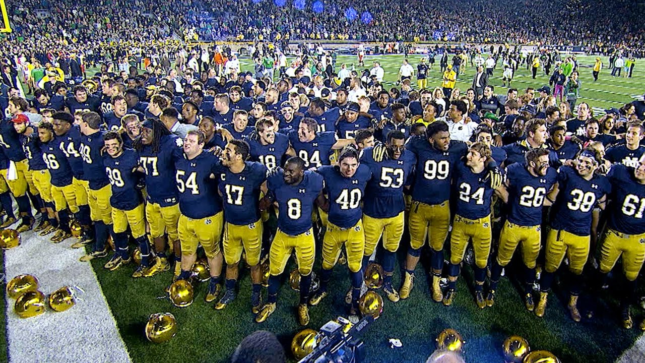 Notre Dame Irish Football - HD Wallpaper 