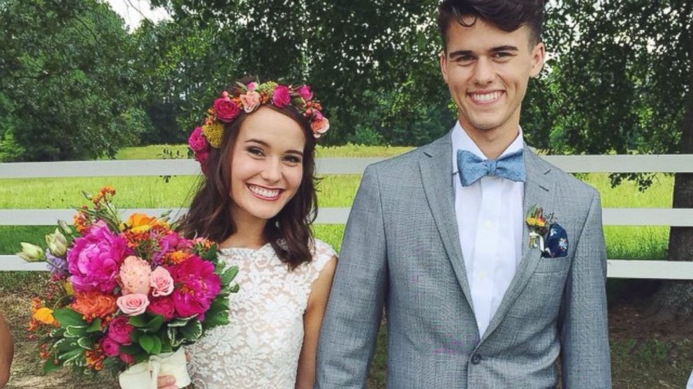 John Luke Robertson Wedding - HD Wallpaper 