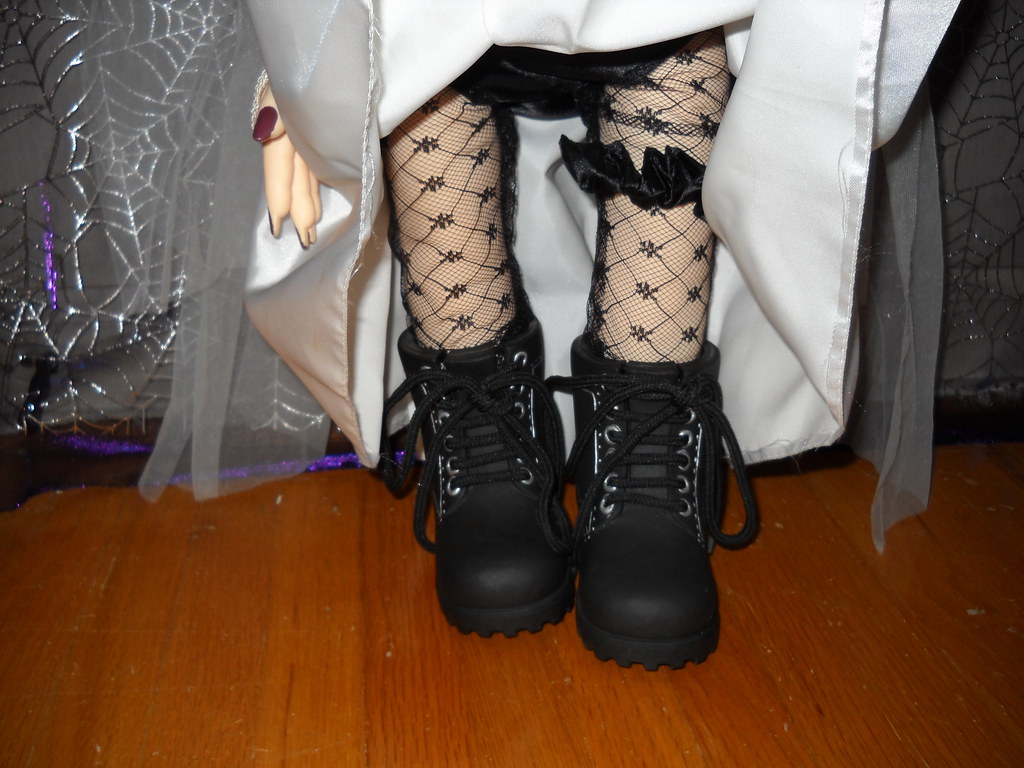 Chuckys Bride Shows - HD Wallpaper 