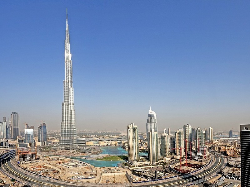 Burj Khalifa Date Of Completion - HD Wallpaper 