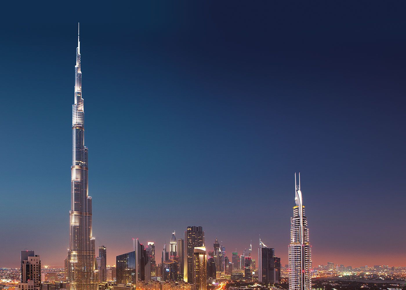 Burj Khalifa Wallpaper 4k - Lives In Burj Khalifa - HD Wallpaper 