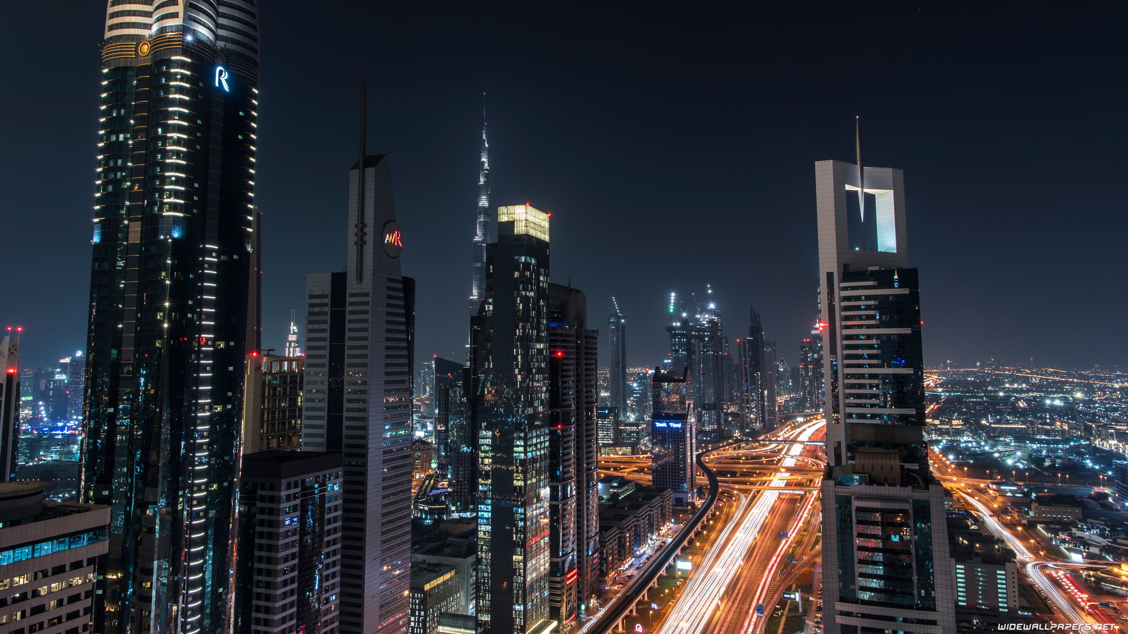 Dubai Building Wallpaper - HD Wallpaper 