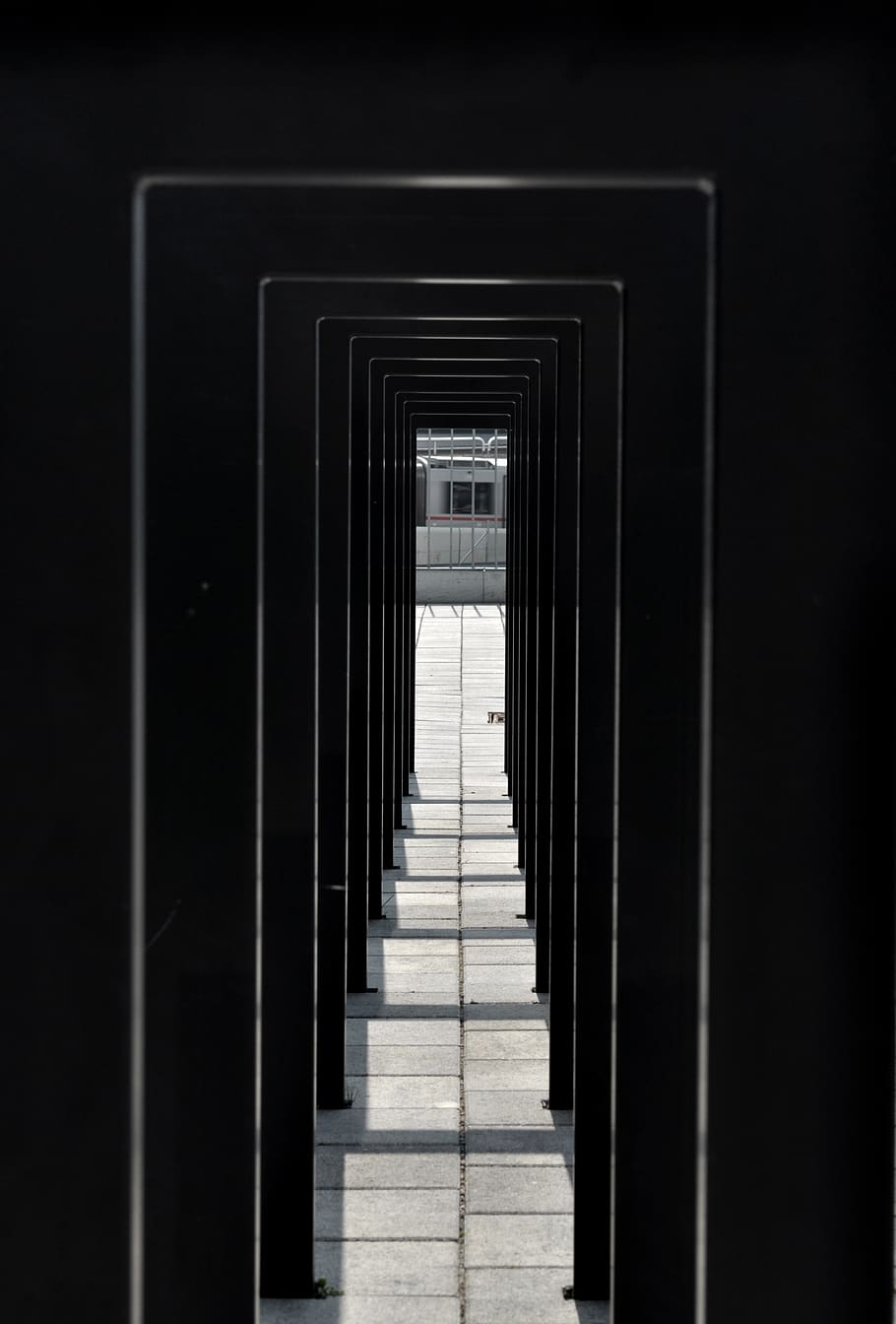 Gray Hallway, Black, Dark, Indoors, Modern, Passage, - Ruangan Gelap - HD Wallpaper 