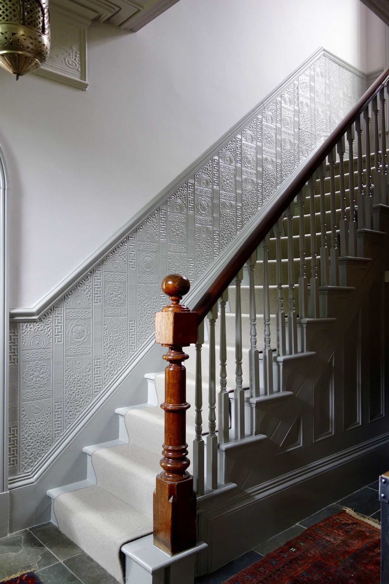 Dado Rail Up Stairs - HD Wallpaper 