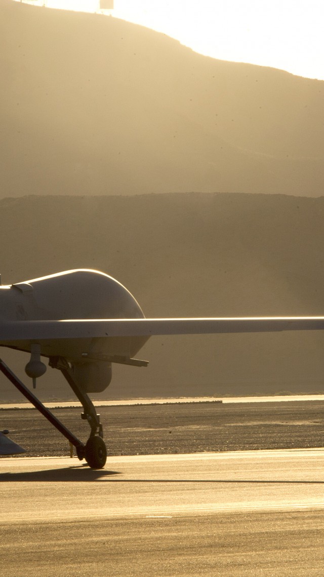 Mq 9 Reaper Iphone - HD Wallpaper 