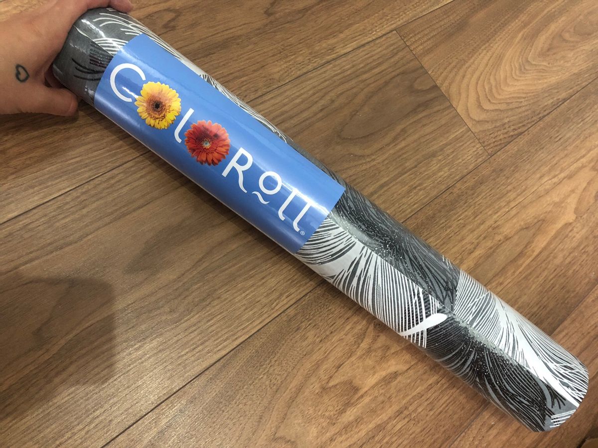 Black Grey White Glitter Effect Feather Wallpaper Brand - Hardwood - HD Wallpaper 