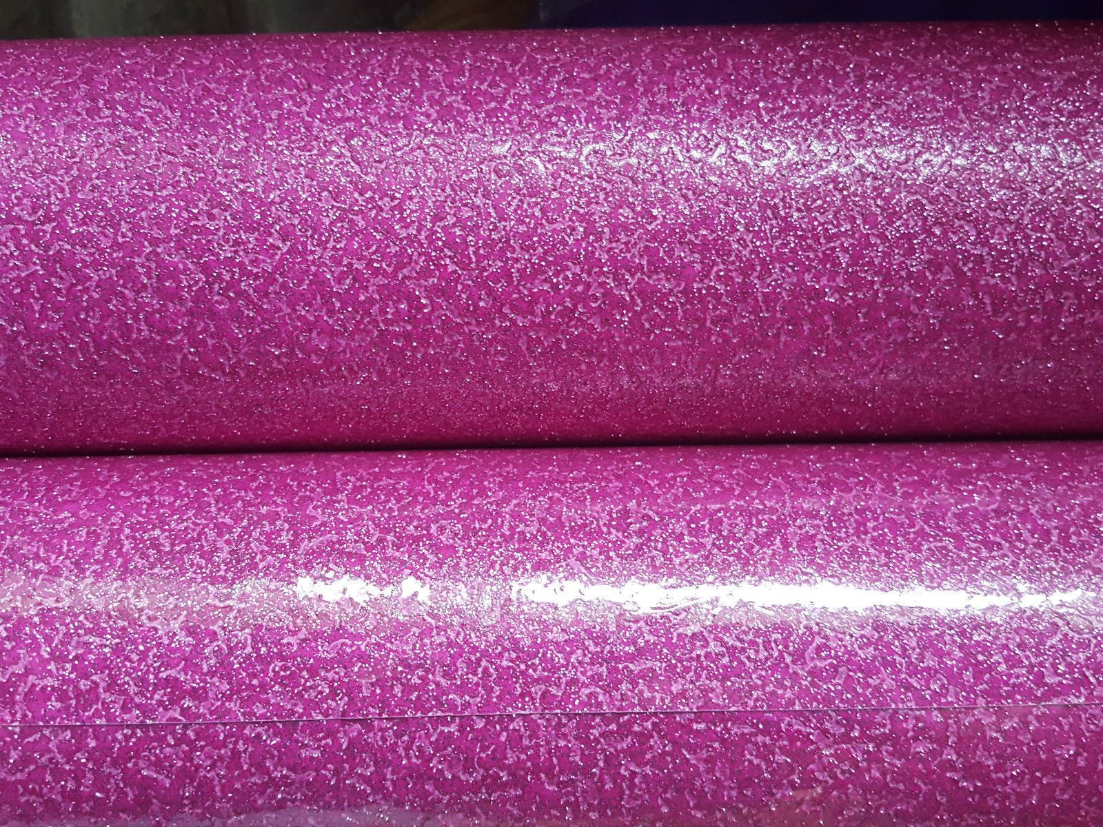Gloss - HD Wallpaper 