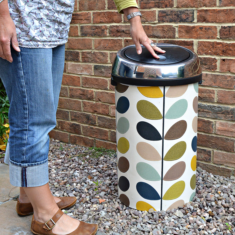 Wallpapered Bin - Upcycling Ideas - HD Wallpaper 