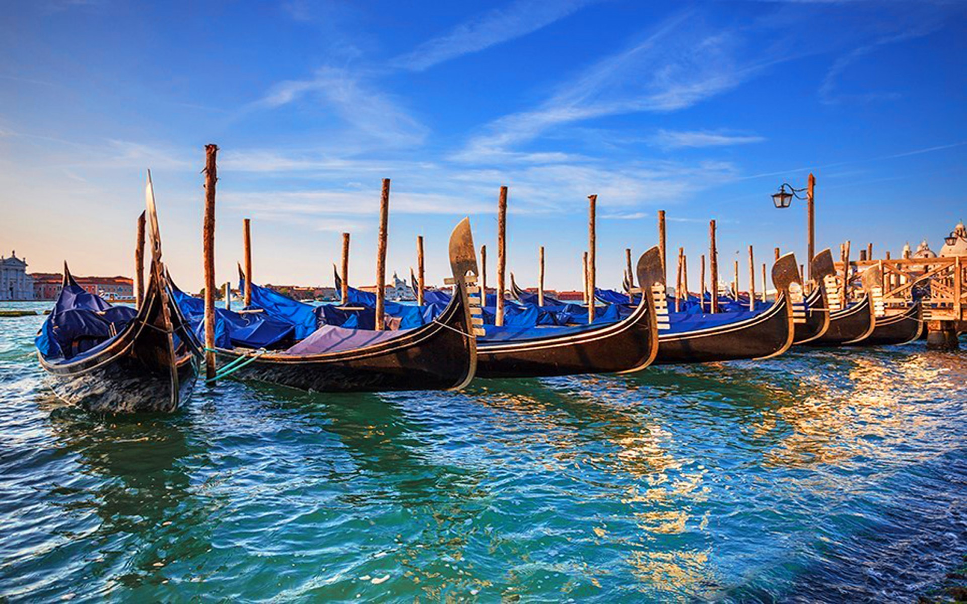 Venice Gondola - HD Wallpaper 