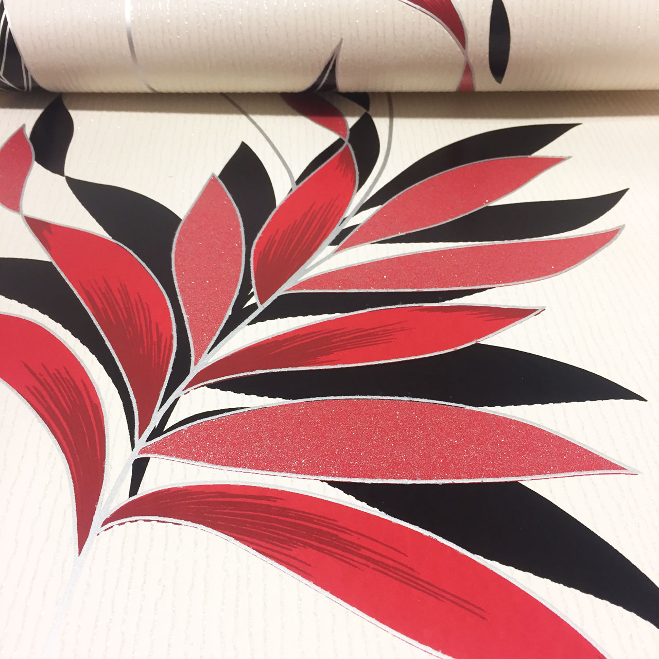 Red And Black Flower - HD Wallpaper 