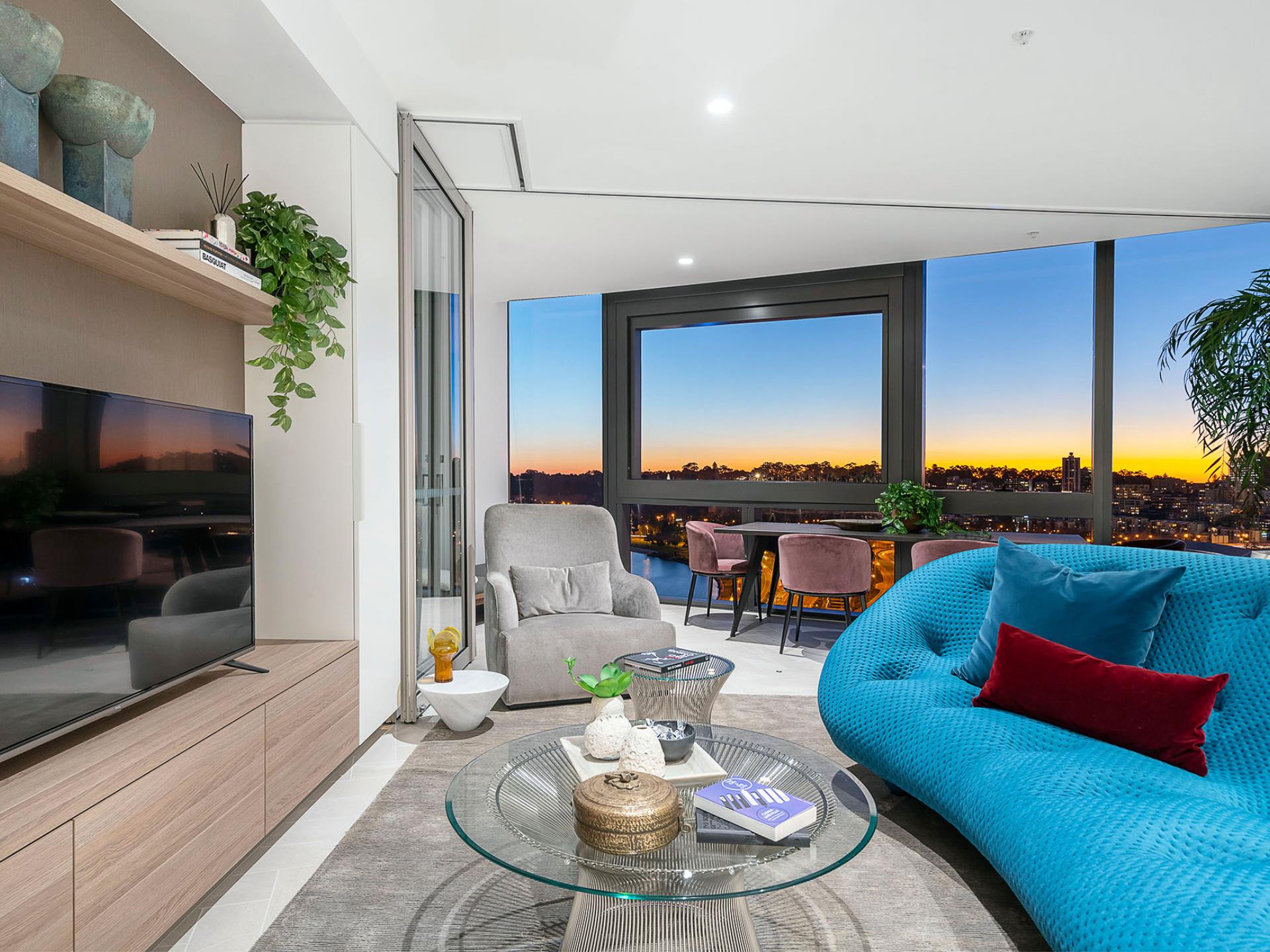 1911/1 Geoffrey Bolton Avenue, Perth - Living Room - HD Wallpaper 