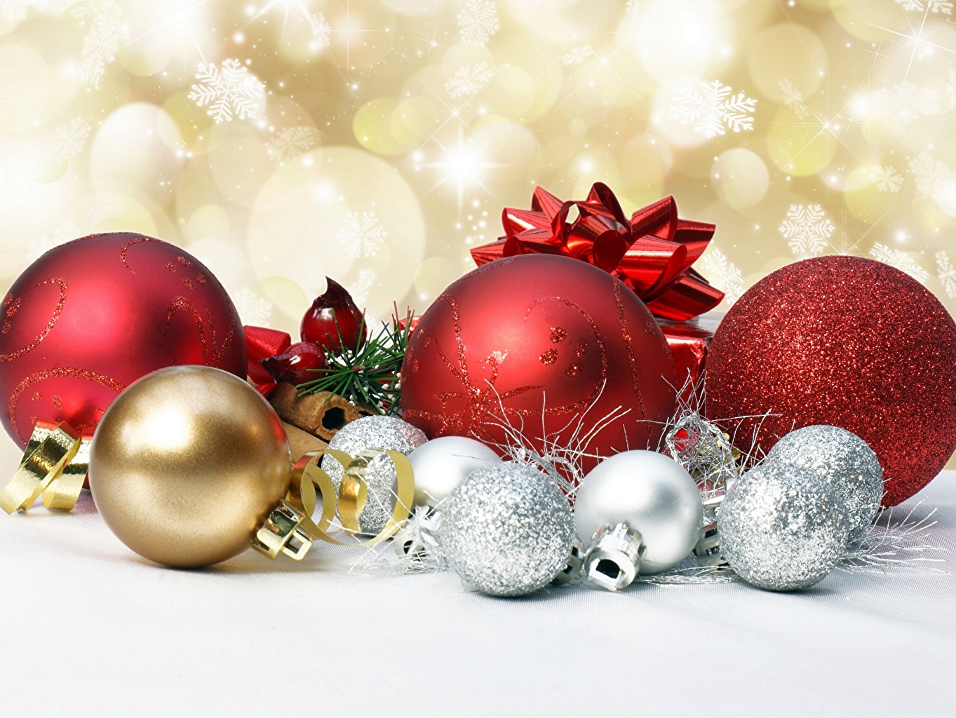 Background Christmas Ball Hd - 1363x1024 Wallpaper - teahub.io