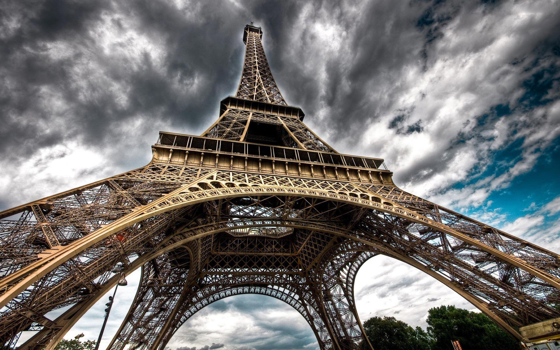 Eiffel Tower - HD Wallpaper 