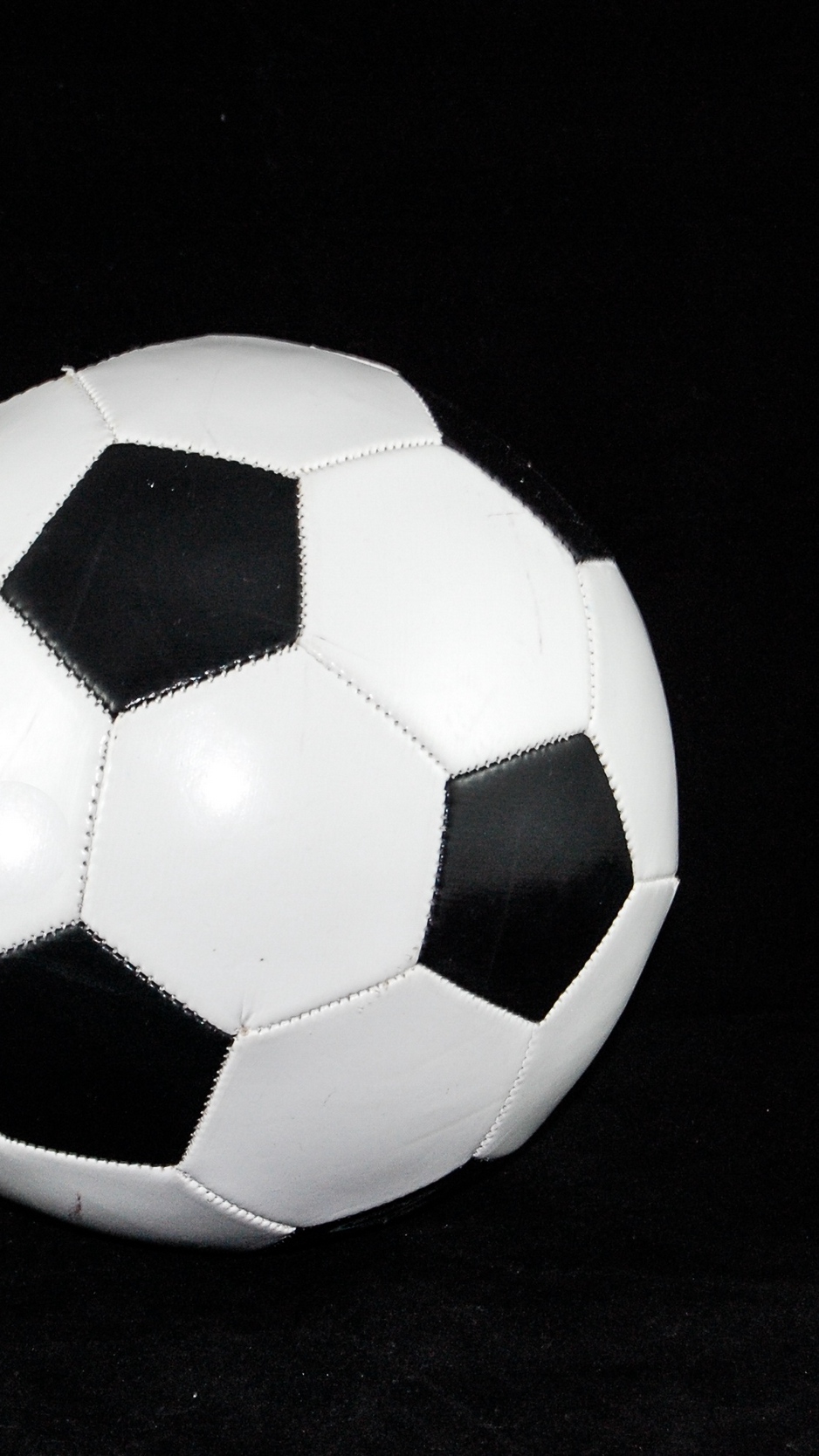 Wallpaper Soccer Ball, Football, Bw - Soccer Ball Wallpaper Iphone - HD Wallpaper 