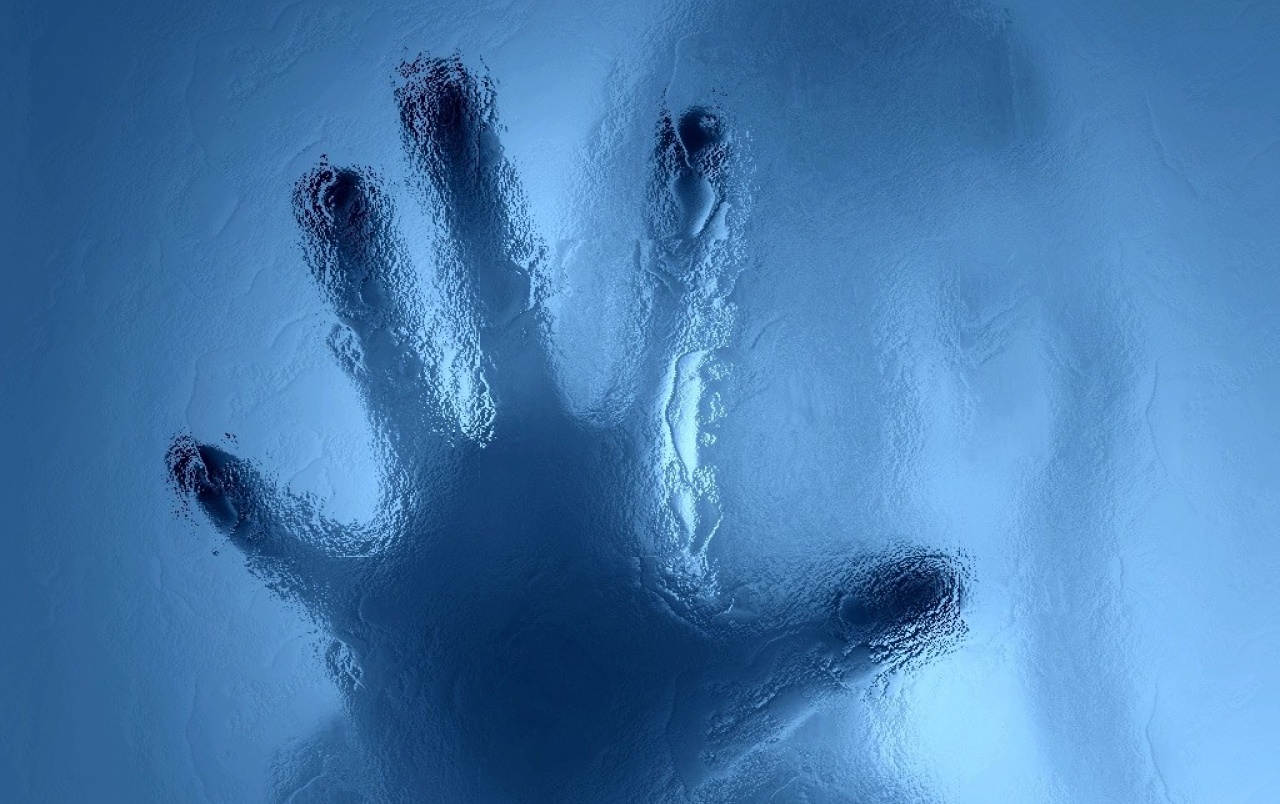 Blue Hand Wallpapers - Hand In Glass - HD Wallpaper 
