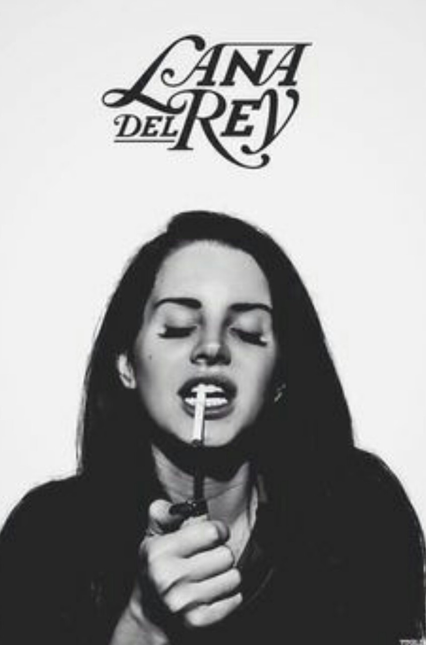 Lana Del Rey, Wallpaper, And Cigarette Image - Lana Del Rey Smoking - HD Wallpaper 