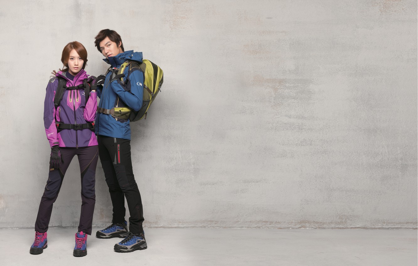 Photo Wallpaper Actor, Backpack, Sports Wear, Yoona, - Casual Wear - HD Wallpaper 