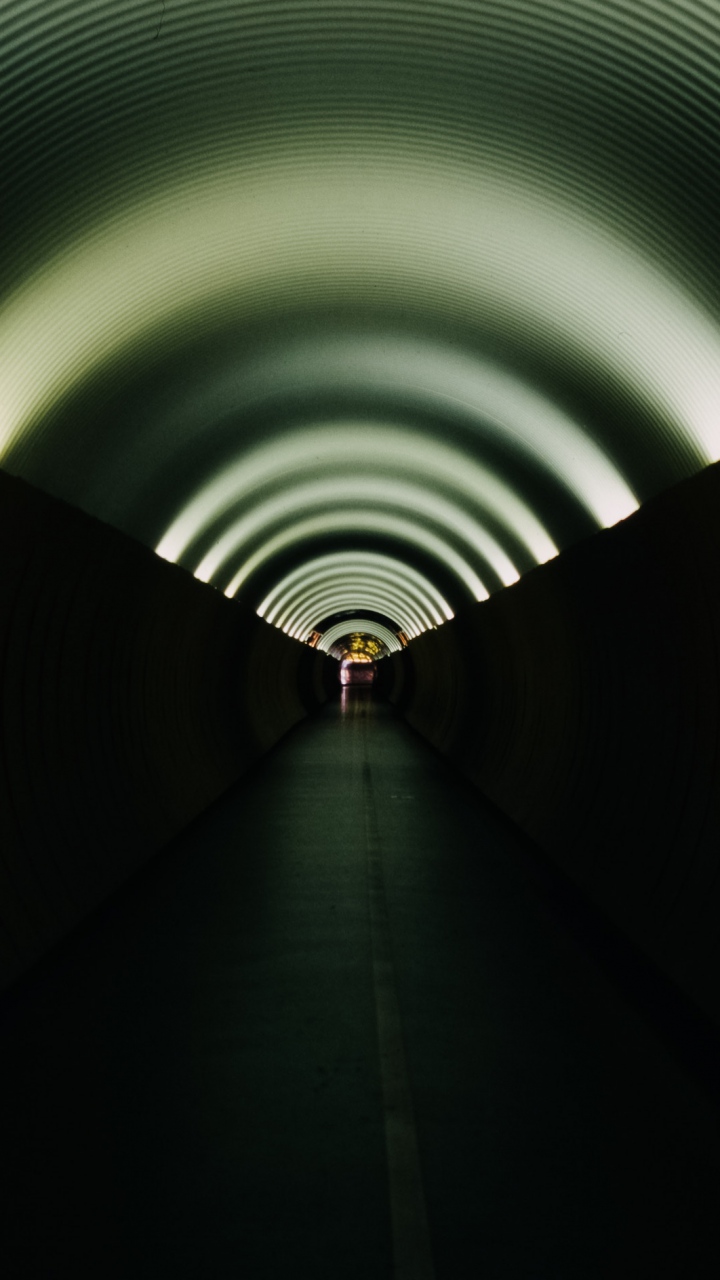Tunnel Underground Dark Wallpaper - Light - HD Wallpaper 