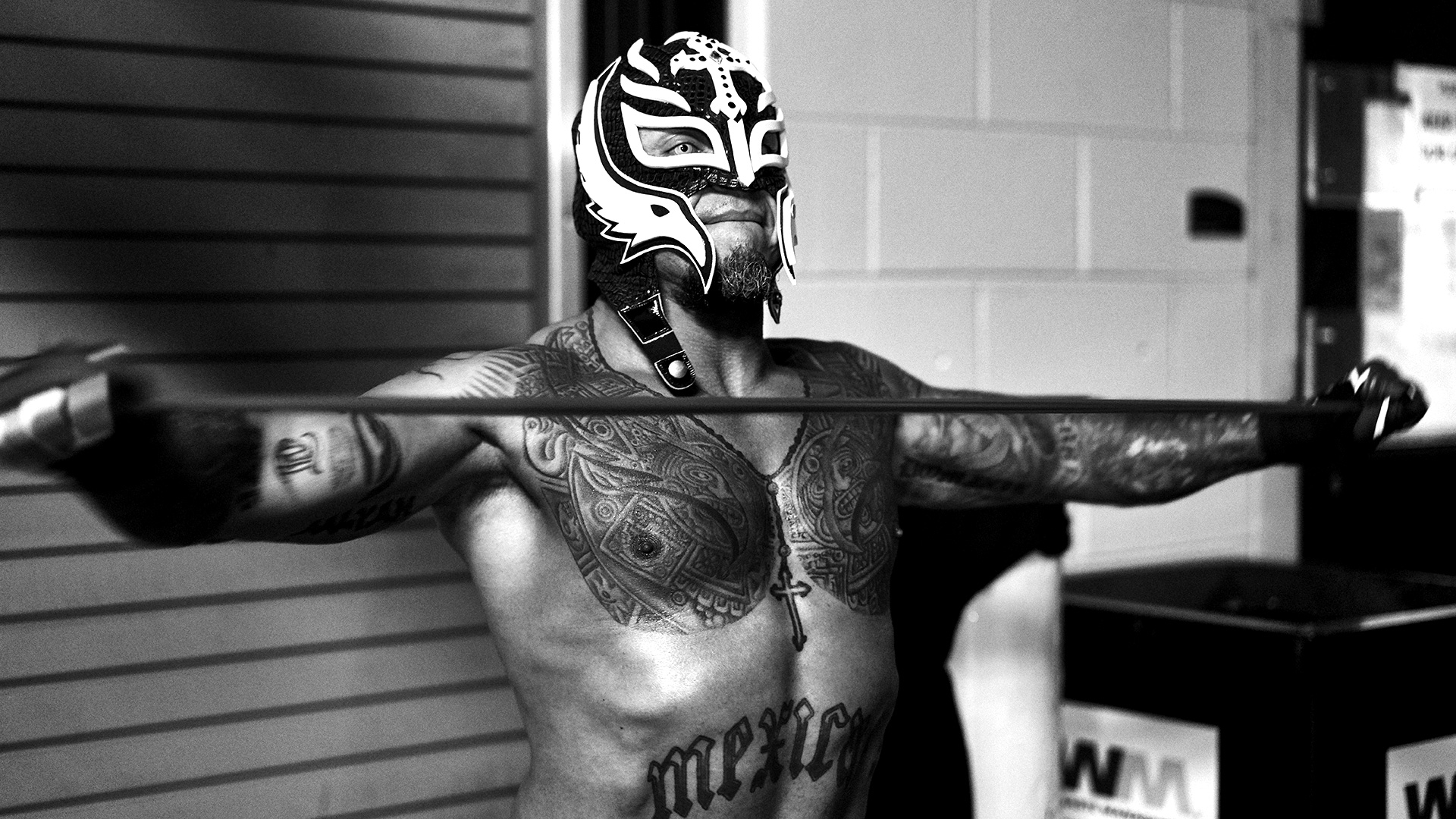 Rey Mysterio Wallpaper - HD Wallpaper 