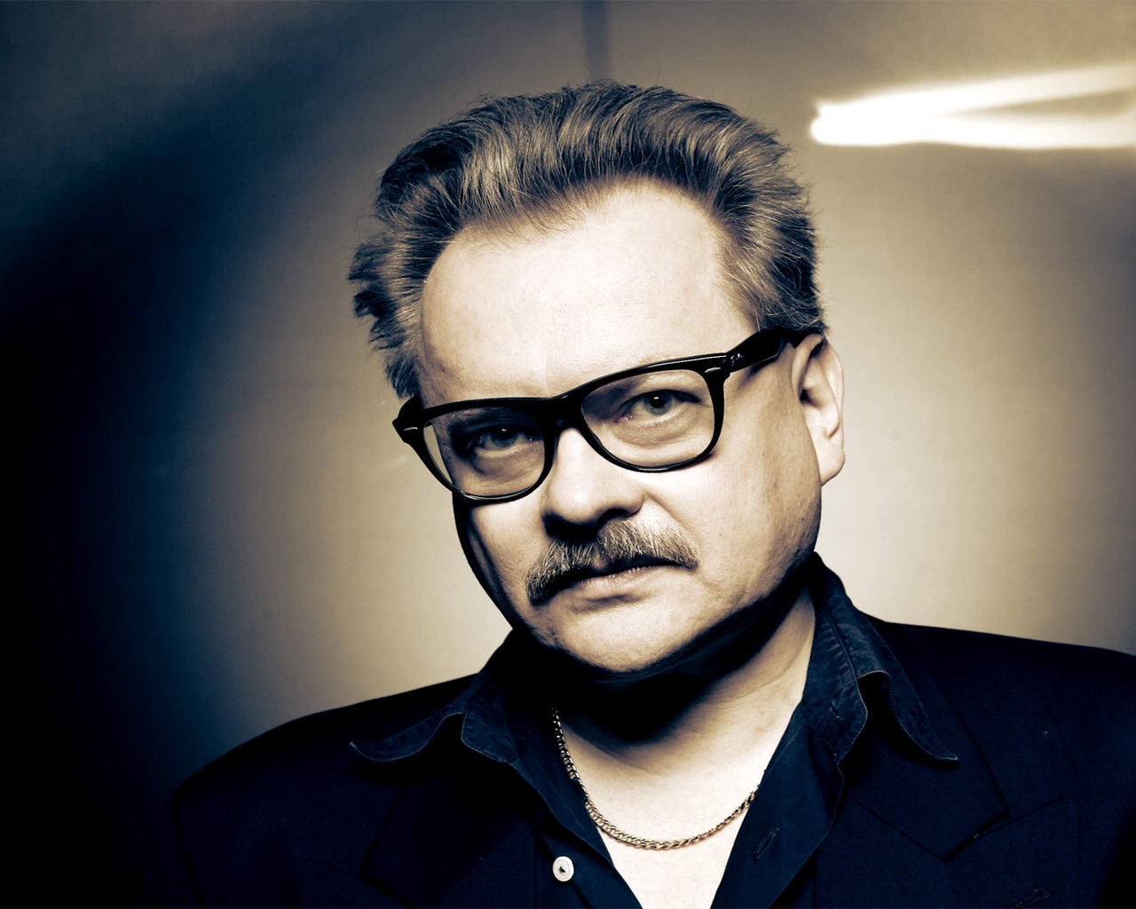 Wallpaper Heinz Rudolf Kunze, Glasses, Chain, Face, - Heinz Rudolf Kunze - HD Wallpaper 