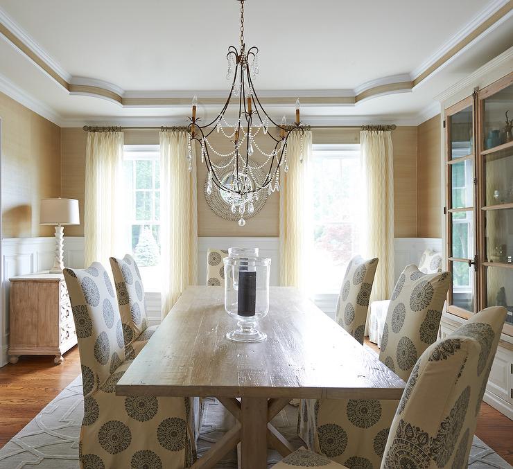 Distressed French Casement Cabinet With Glass Doors - Room Upper Wall Design - HD Wallpaper 