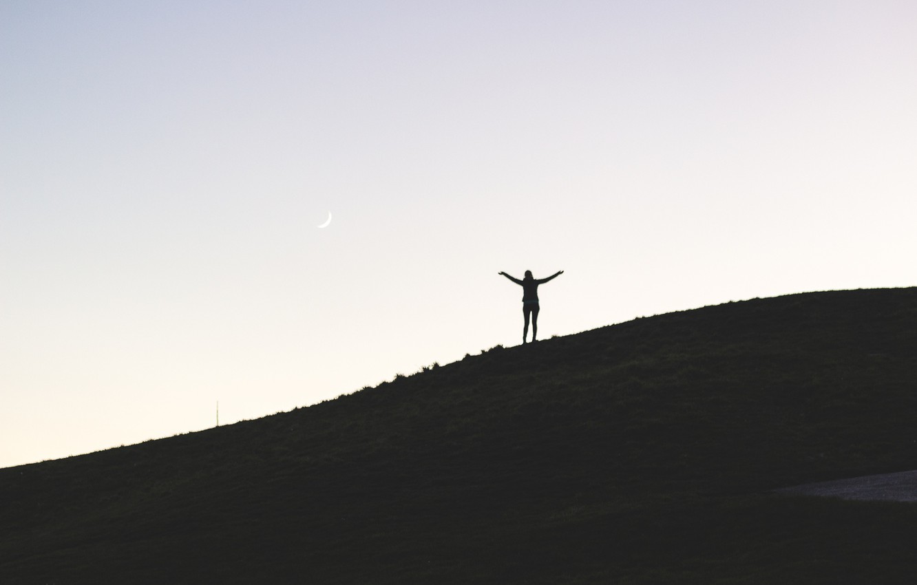 Photo Wallpaper Girl, Moon, Hill, Silhouette - Silhouette - HD Wallpaper 