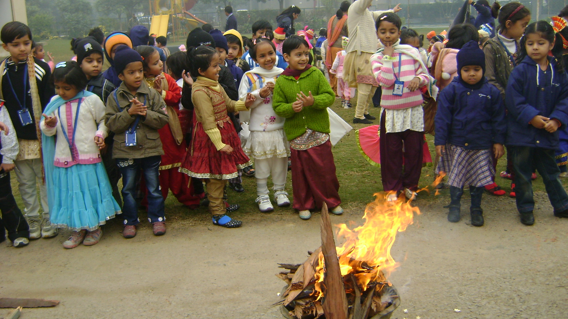 Lohri - HD Wallpaper 