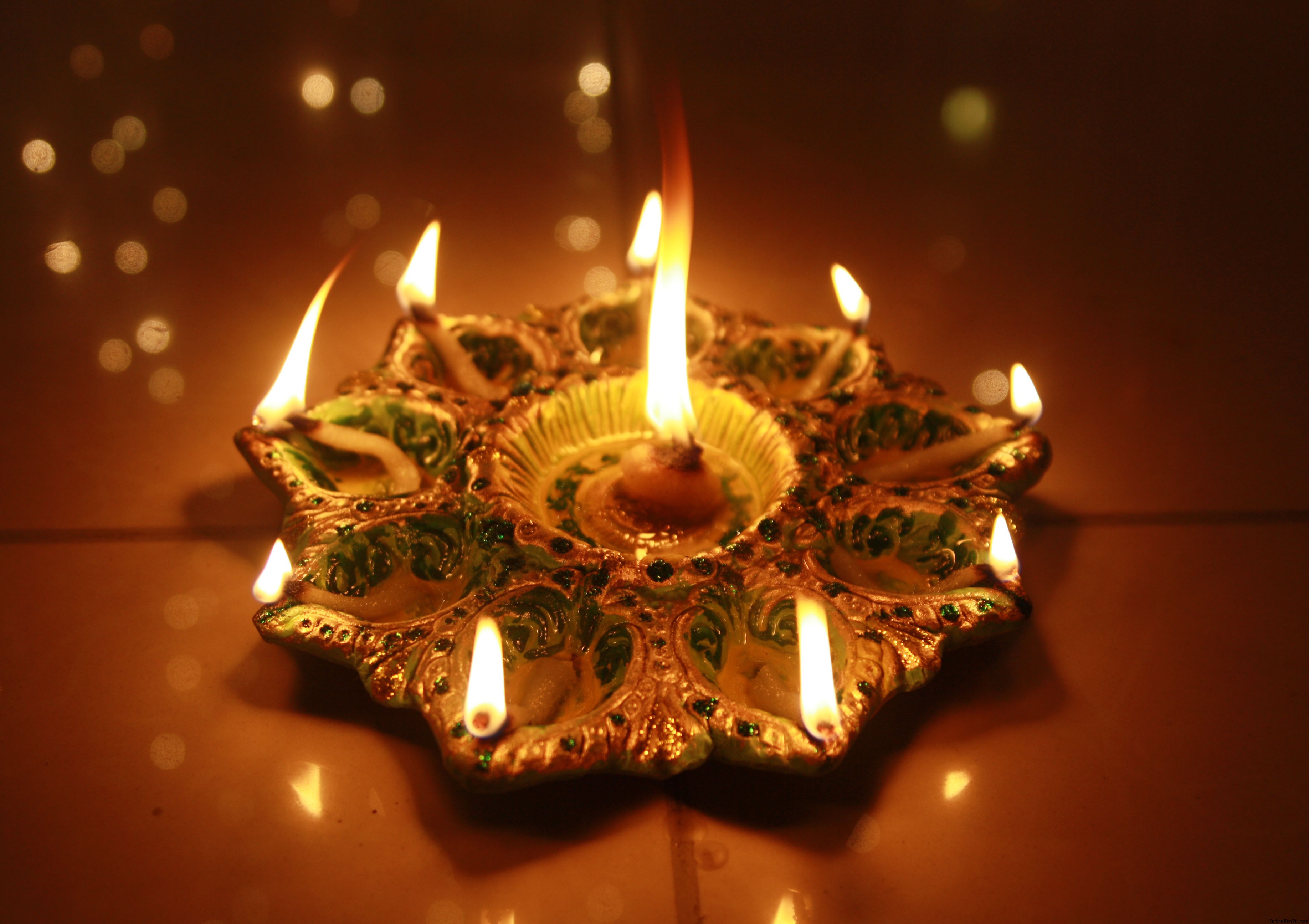 Diwali2 - Different Types Of Diya - HD Wallpaper 