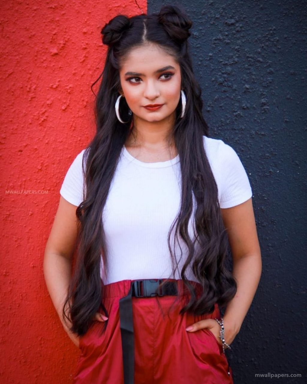 Professional Ideas For Anushka Sen, Wang Da Naap - Anushka Sen Hair Cuts - HD Wallpaper 