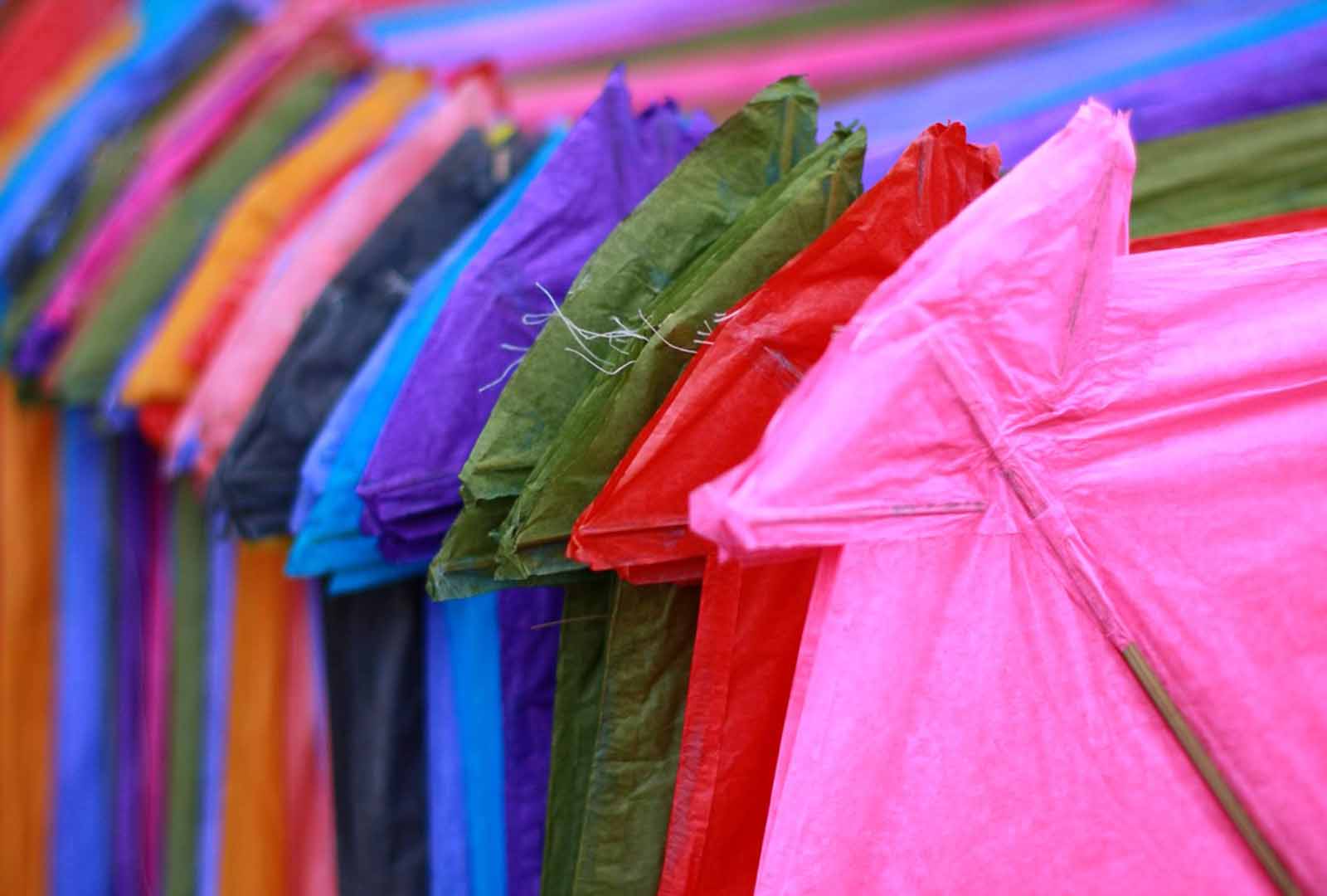 Colorful Kites In One Row Beautiful Look Wallpaper - Umbrella - HD Wallpaper 