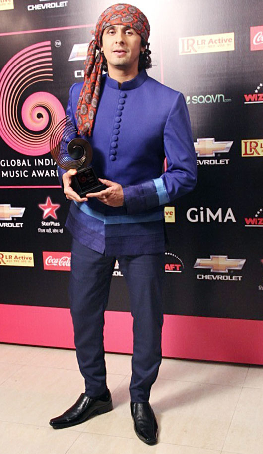 Sonu Nigam Wallpaper Hd - HD Wallpaper 