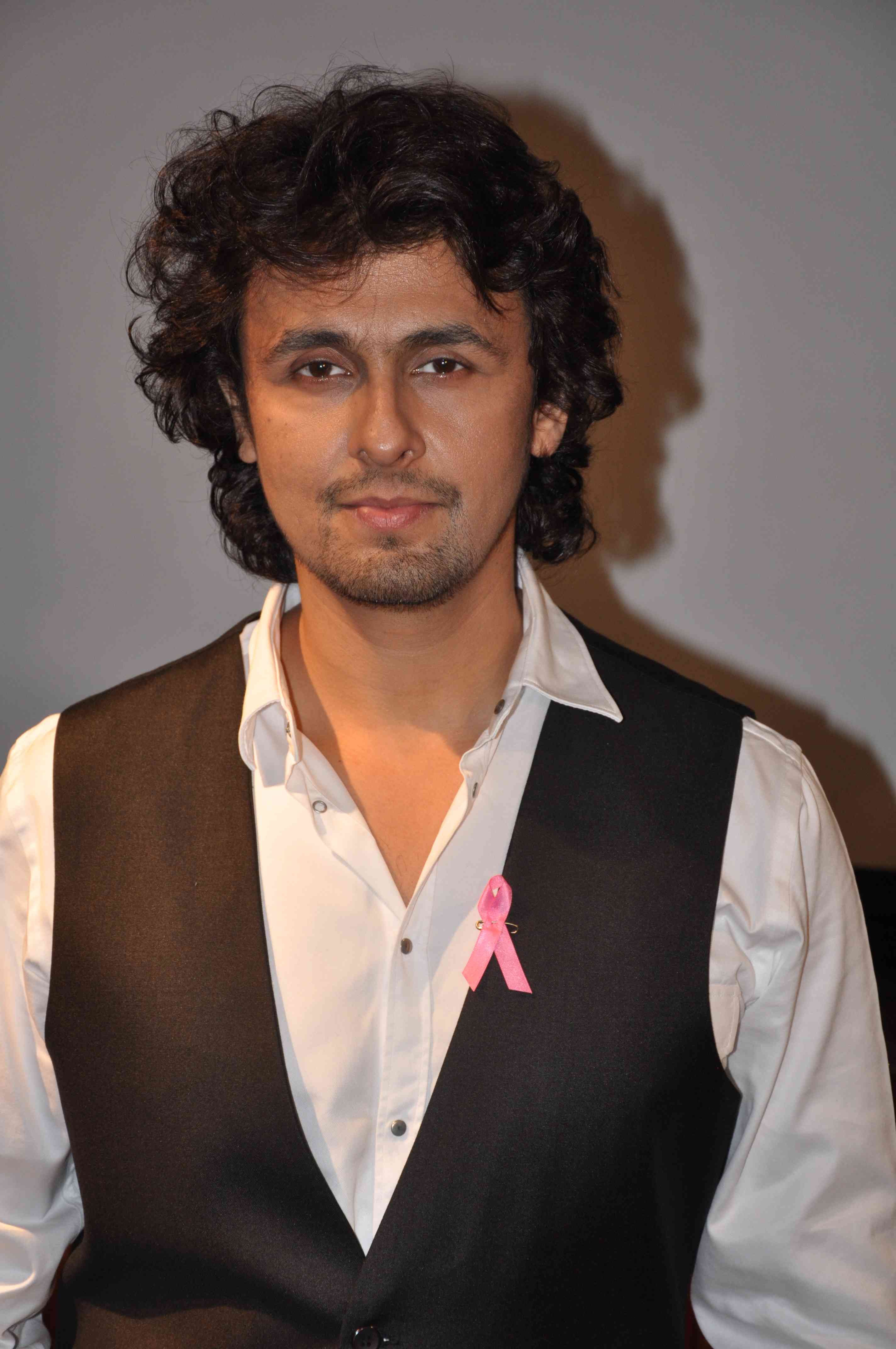 Sonu Nigam Wallpaper - Sonu Nigam And Himesh Reshammiya - HD Wallpaper 