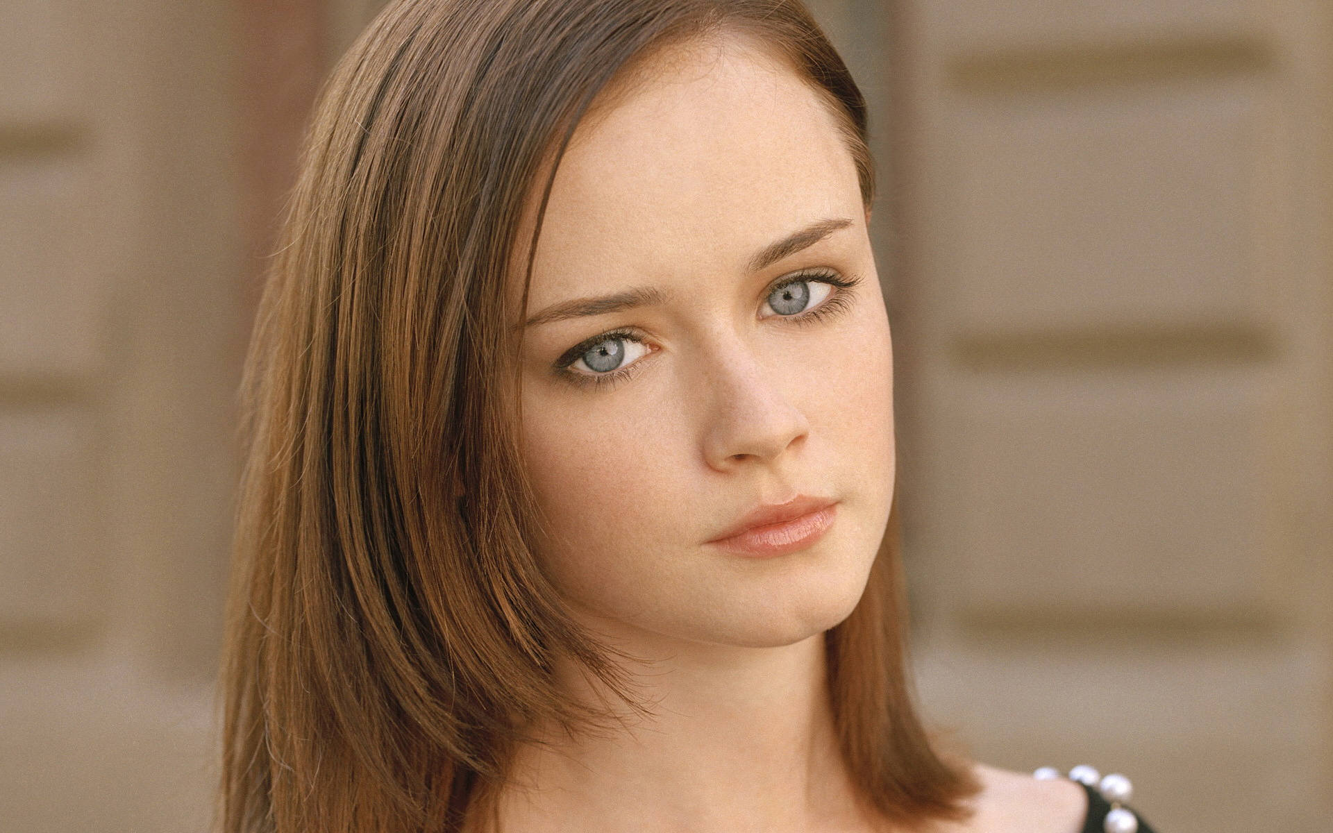 Alexis bledel sexy photos