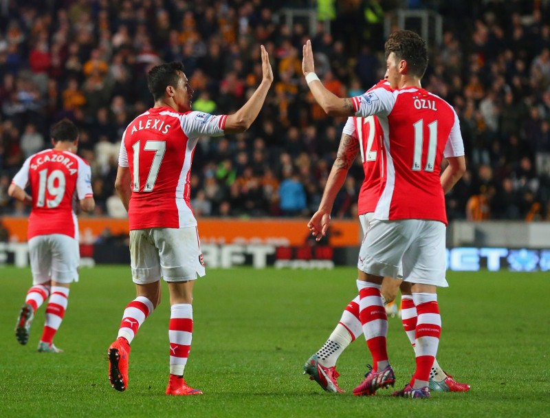 Mesut Özil Alexis Sanchez - HD Wallpaper 