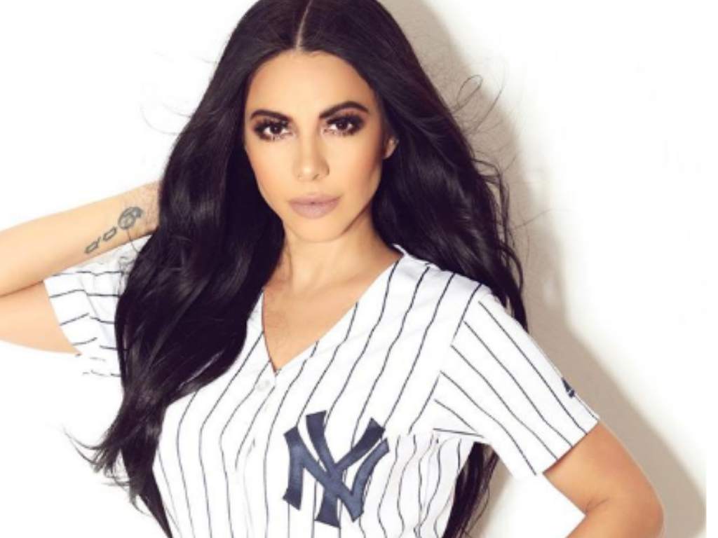 Tweet Picture - Jimena Sanchez Yankees - HD Wallpaper 
