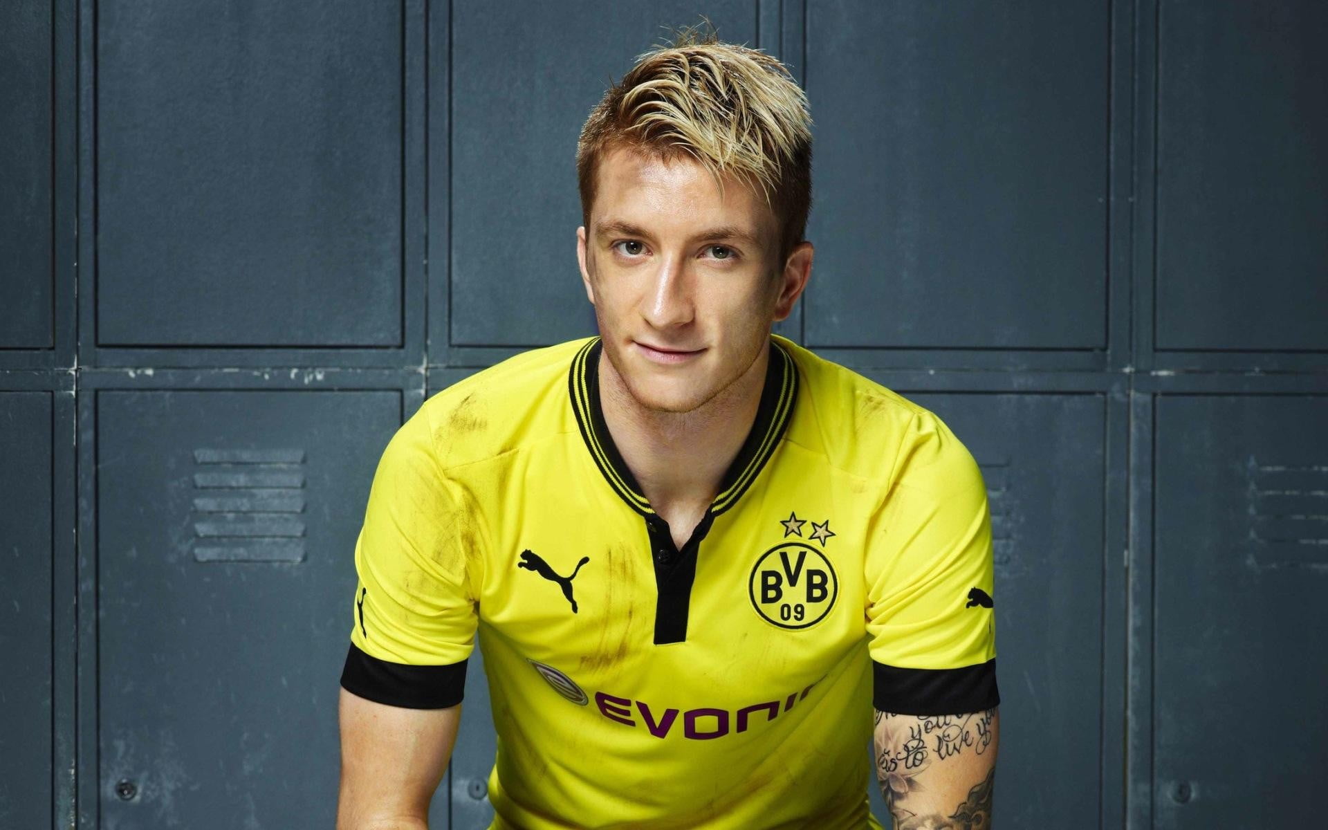 Marco Reus Wallpaper Iphone 1920x1200 Wallpaper Teahub Io