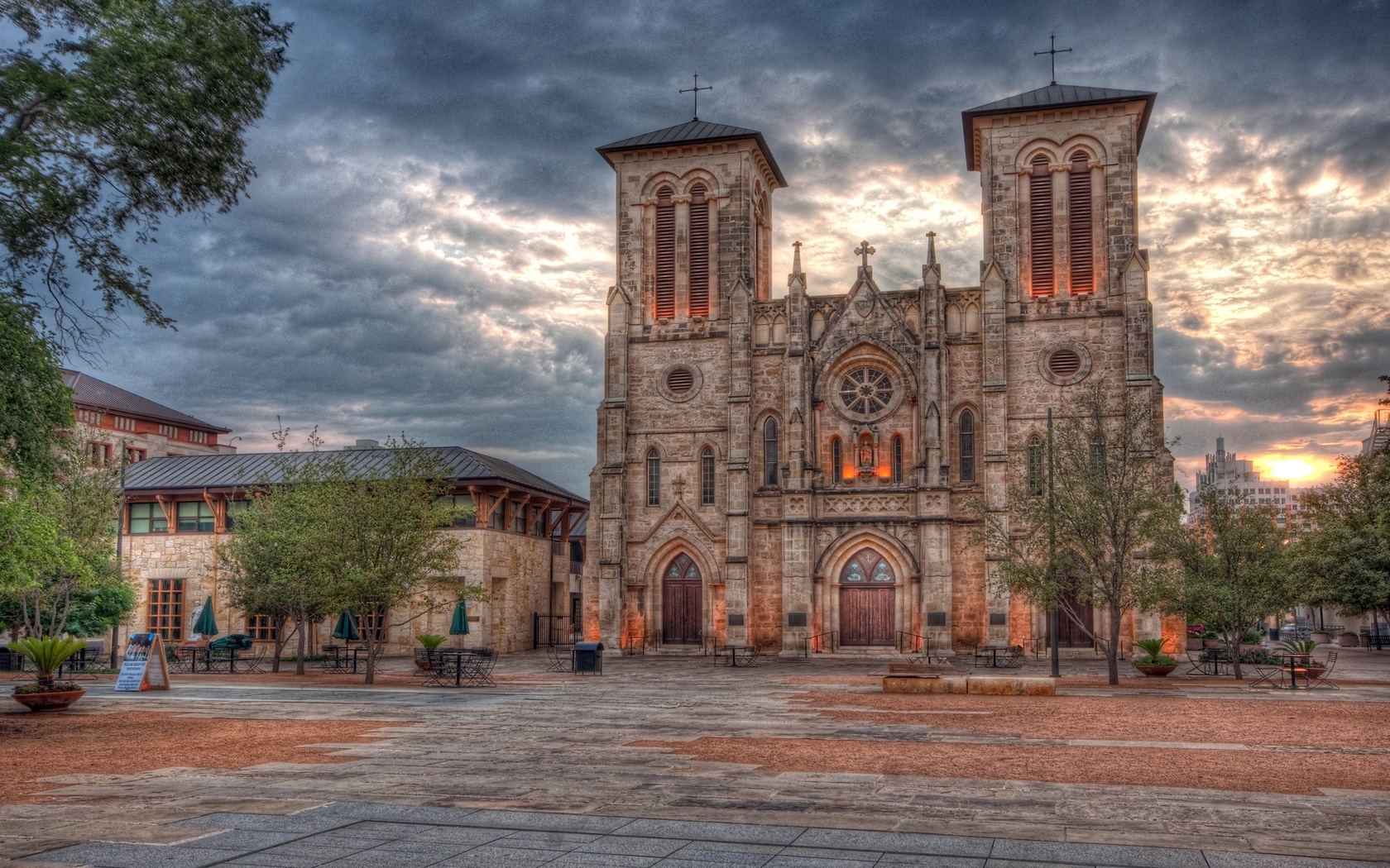 Wallpaper San Antonio, Texas, Buildings, Sunset, Clouds - Cathedral Of San Fernando - HD Wallpaper 