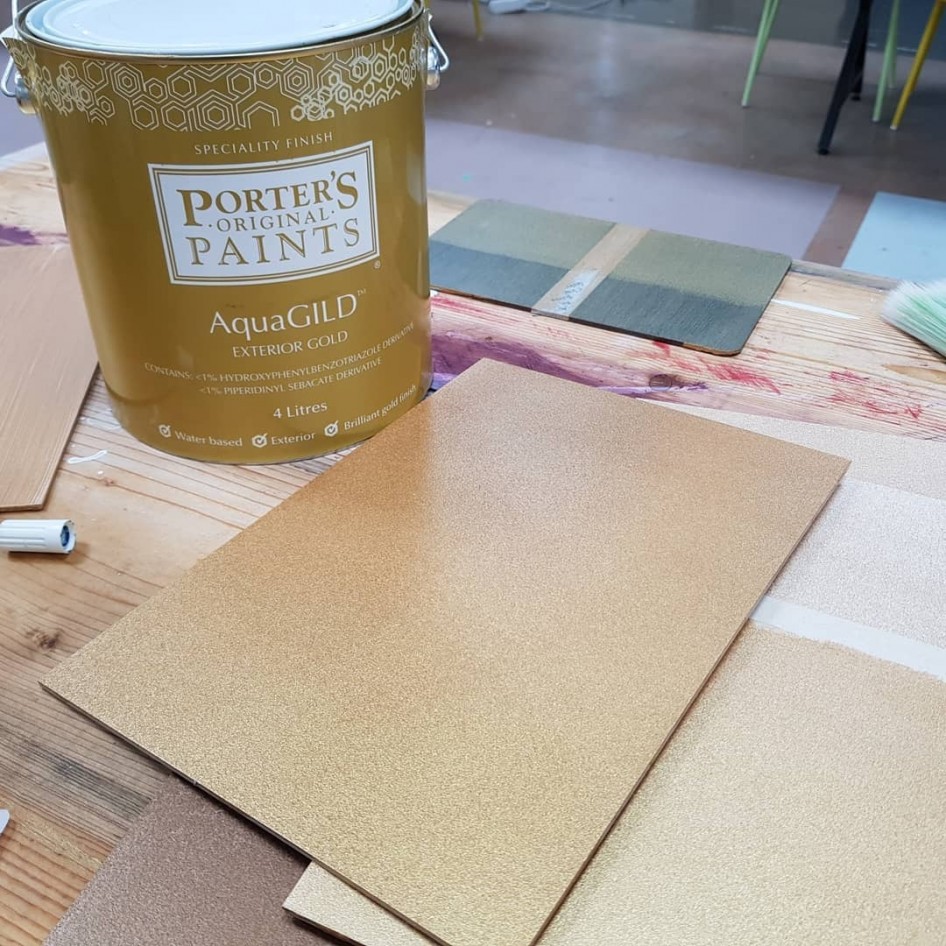 Porters Aquagild Exterior Gold - Porters Aquagild - 946x946 Wallpaper - Porters Aquagild Exterior Gold - Porters Aquagild - 946x946 Wallpaper -