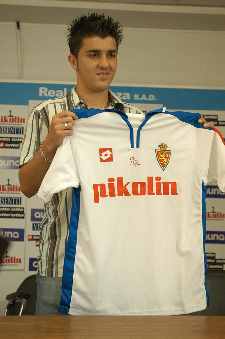 Pic - David Villa Real Zaragoza - HD Wallpaper 