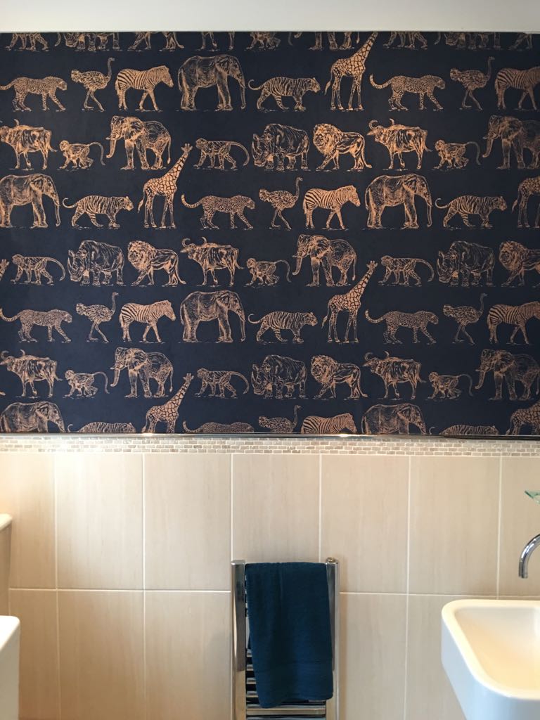 Graham & Brown Safari Midnight/rose Gold Wallpaper - Graham And Brown Safari - HD Wallpaper 