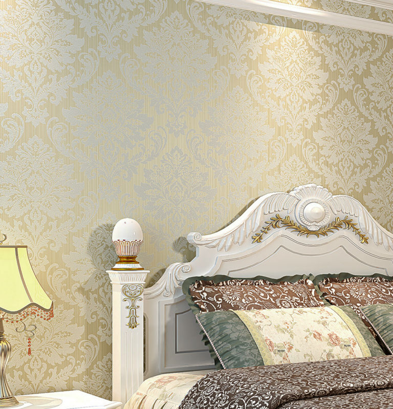 Cream And Gold Wallpaper Bedroom - HD Wallpaper 