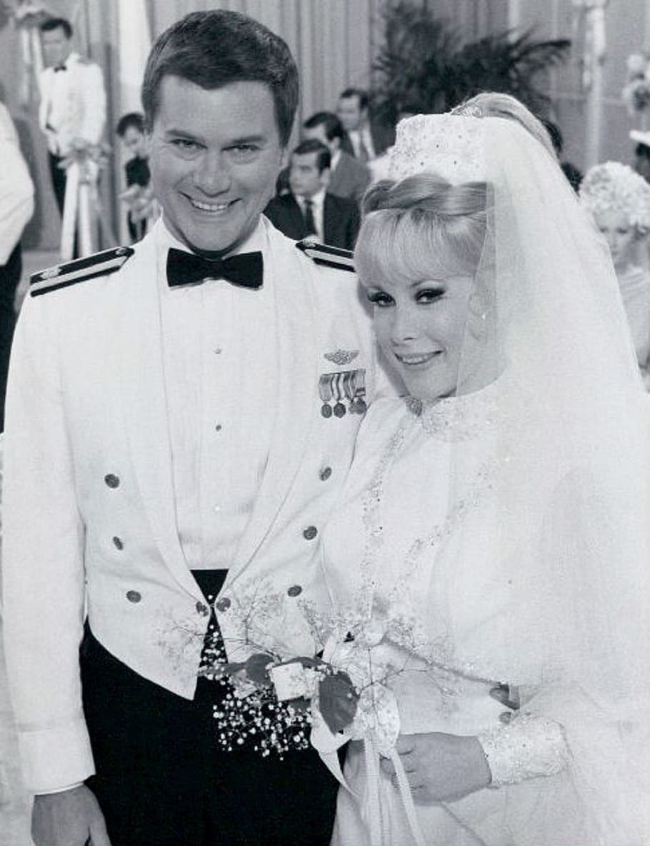 Larry Hagman, Barbara Eden, Actor, Actress, Television, - Larry Hagman Y Barbara Eden - HD Wallpaper 