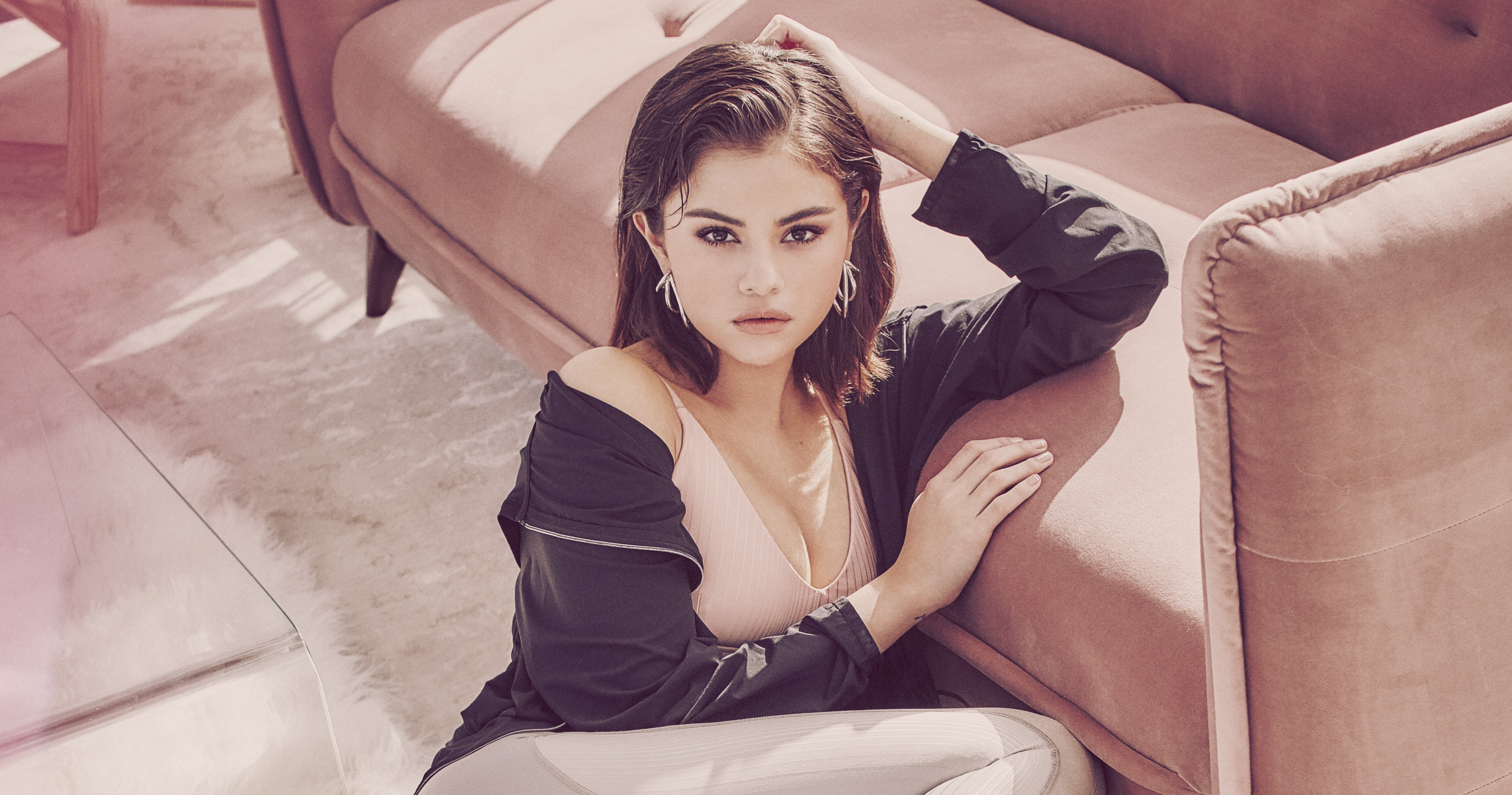 Selena Gomez 2019 Photoshoot - HD Wallpaper 