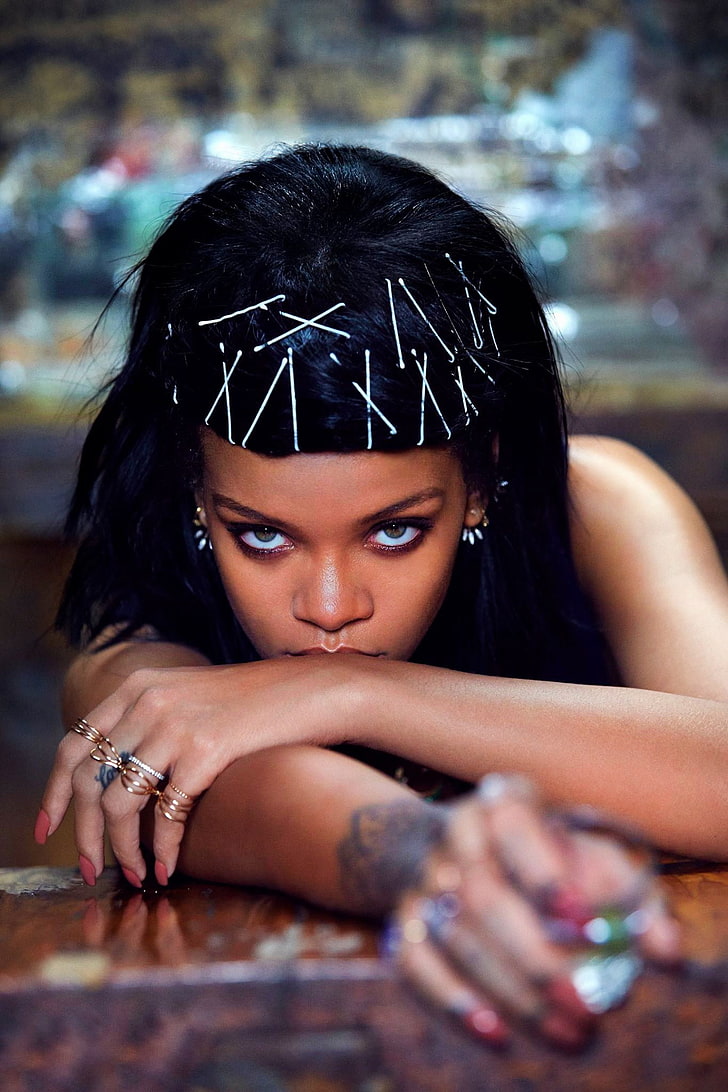 Rihanna Navy Blue Hair - HD Wallpaper 